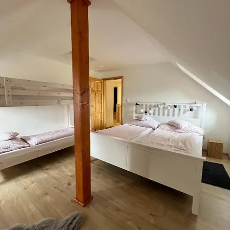 Chaloupka Kuncice Nyaraló