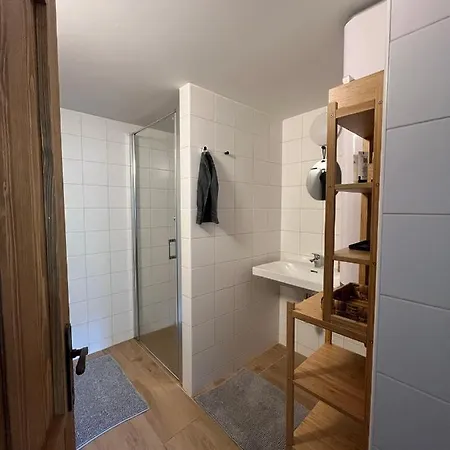 Chaloupka Kuncice * Staré Město